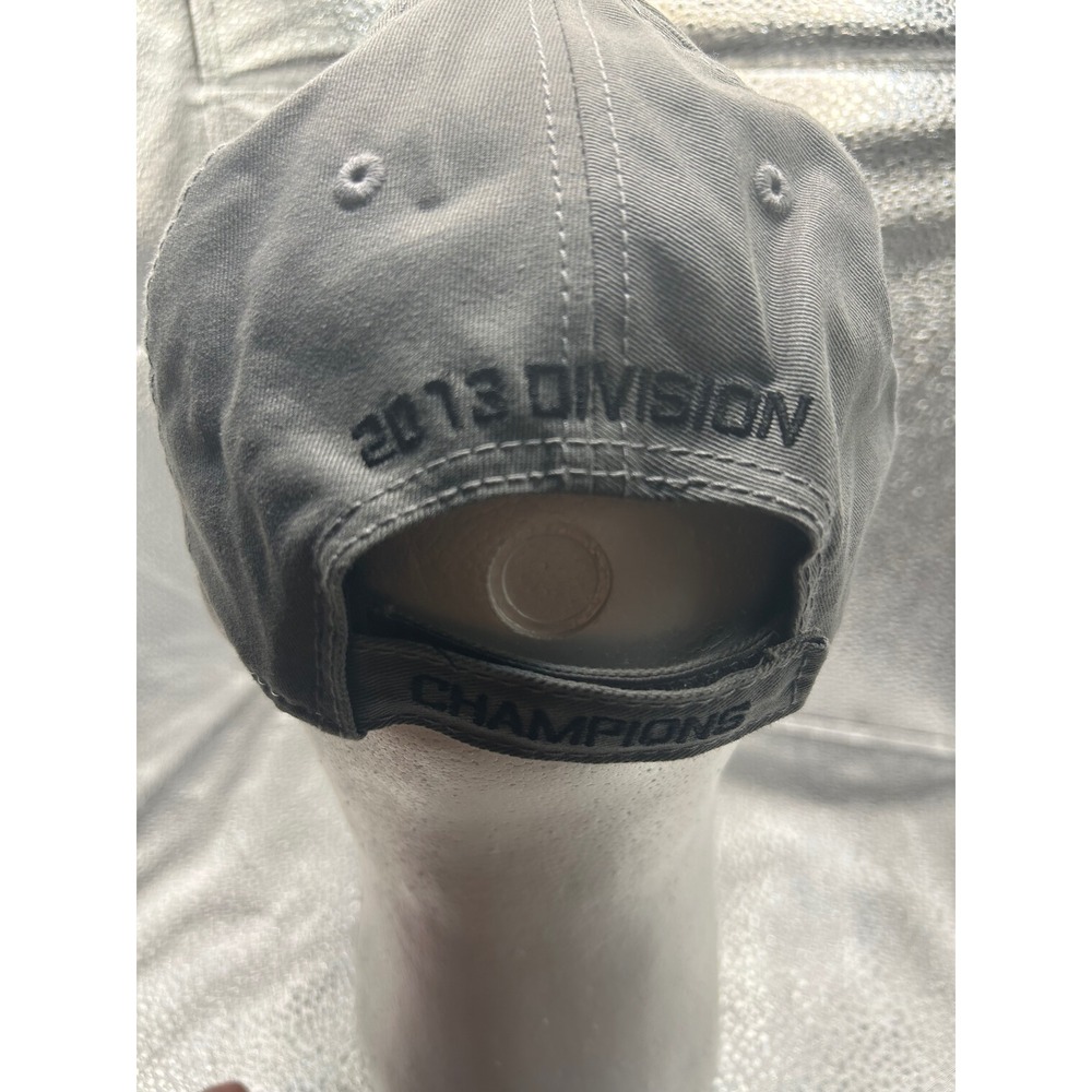 New Era Denver Broncos 2013 AFC West Division Champions Hat 9FORTY Black Grey - Picture 4 of 7